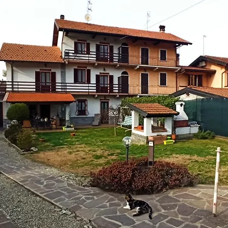 La Luna Nel Pozzo Pensión 3*